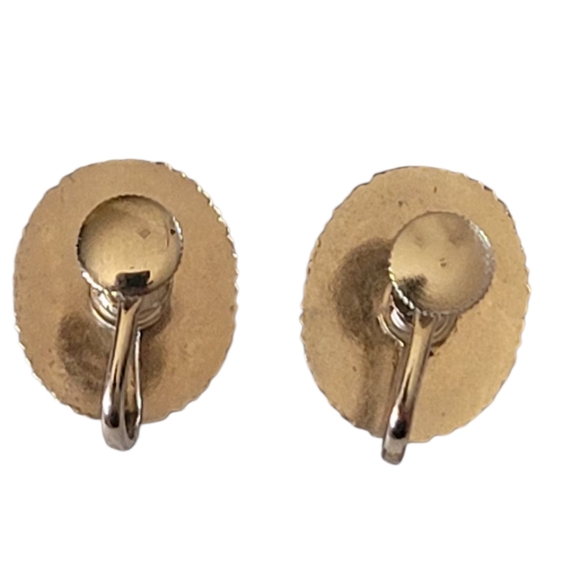 Elegant Gold and Cream Cameo Earrings Vintage - Picture 16 of 16